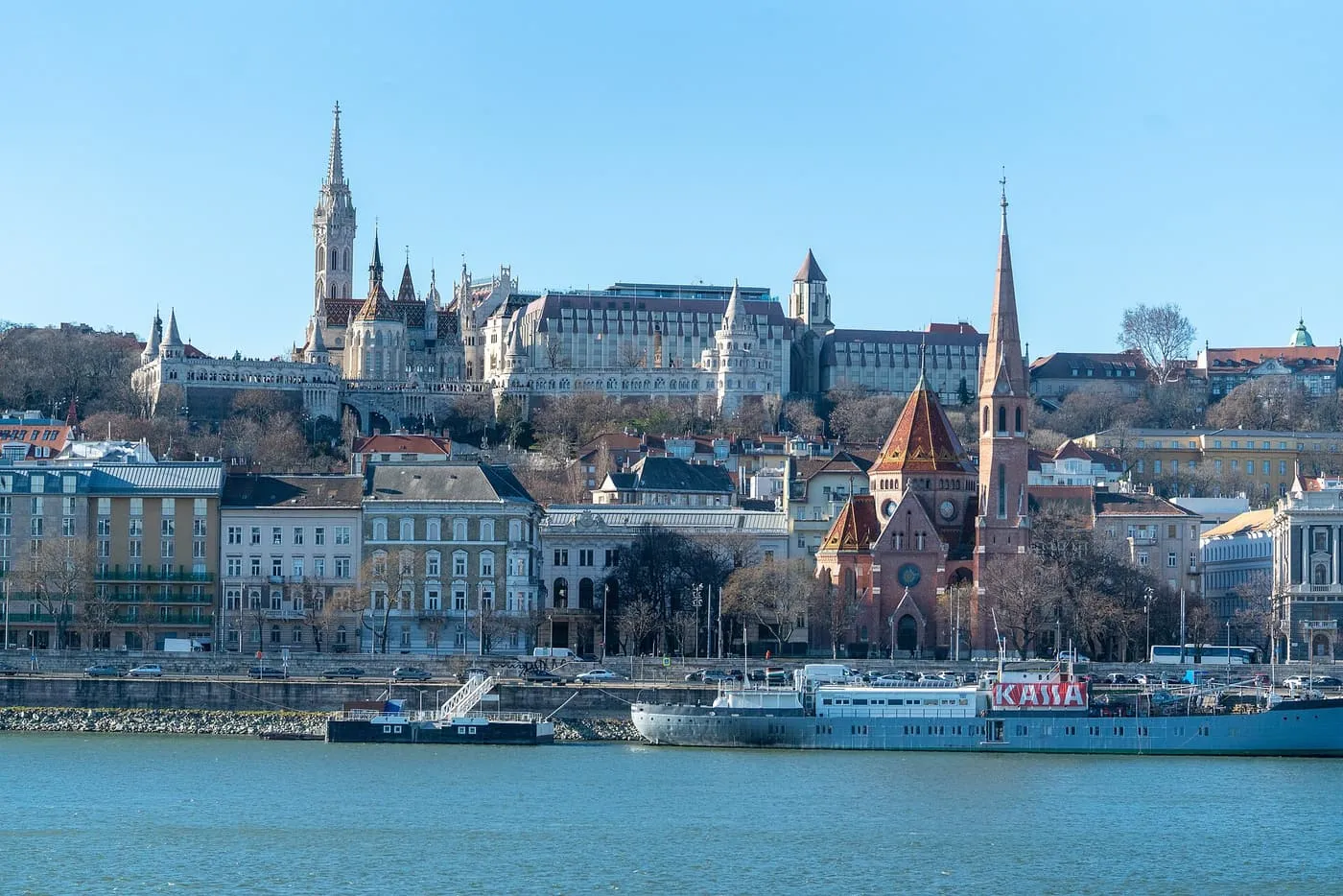 Matthias Church and Fisherman's Bastion on the Buda hillside above the Danube embankment
