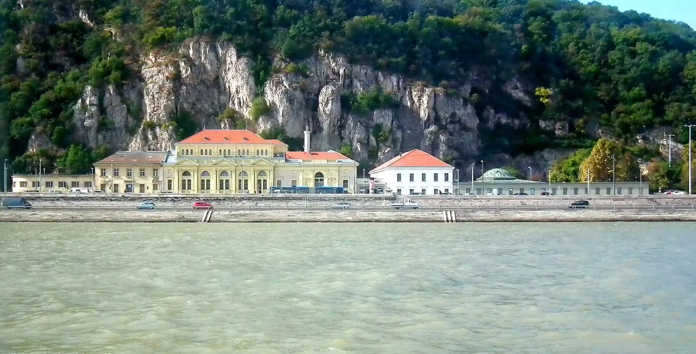 The Rudas Baths on the Buda bank of the Danube, below the rocky slope of Gellért Hill