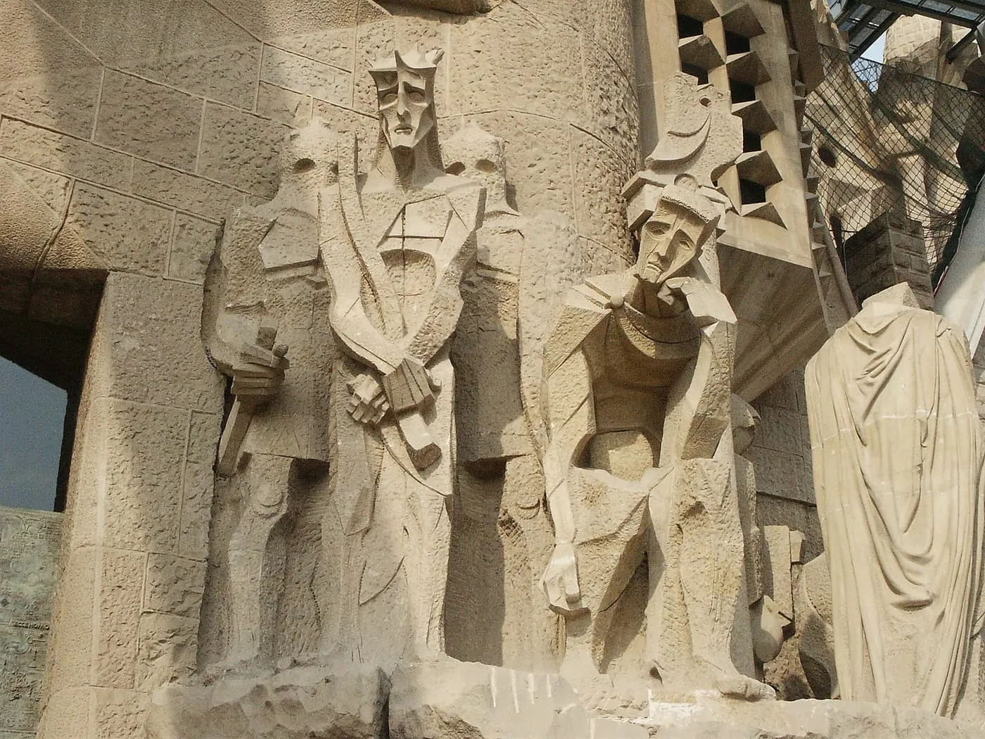 Angular stone figures of soldiers carved by Josep Maria Subirachs on the Passion façade of the Sagrada Família